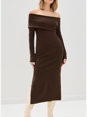 Astr Off-Shoulder Long Sleeve Brown Jada Dress